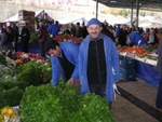 12/9/2007 - Smiling Vendors at the Pazar